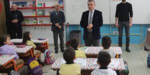 Suluova ilçesinde ilköğretim ve ortaöğretim okullarındaki yaklaşık 10 bin öğrenci ders başı yaptı